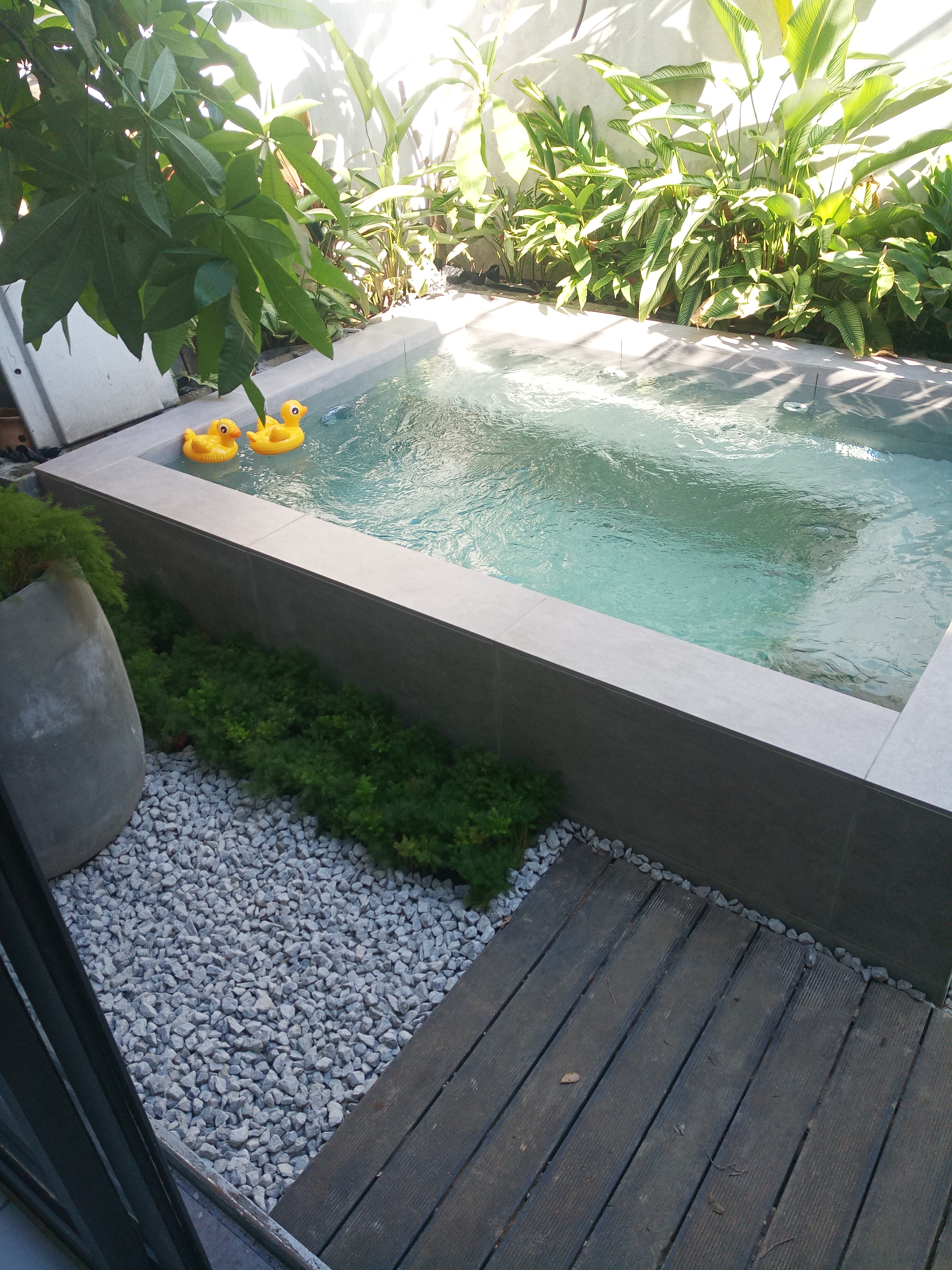 VILLA DE QUATRE PIECES MUBLE BIEN SITUE AU DEUX PLATEAUX