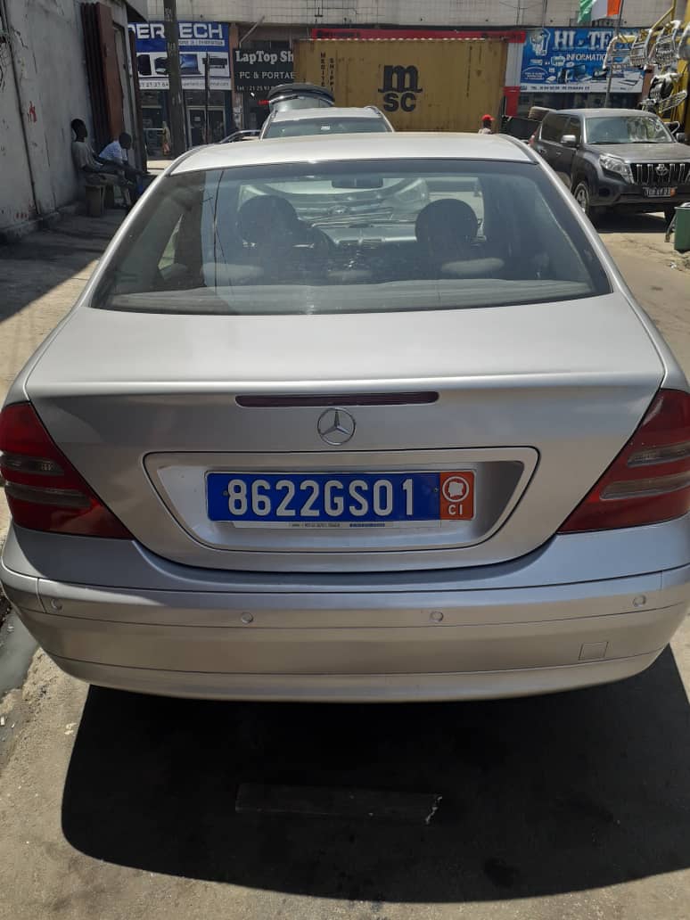 MERCEDES C200