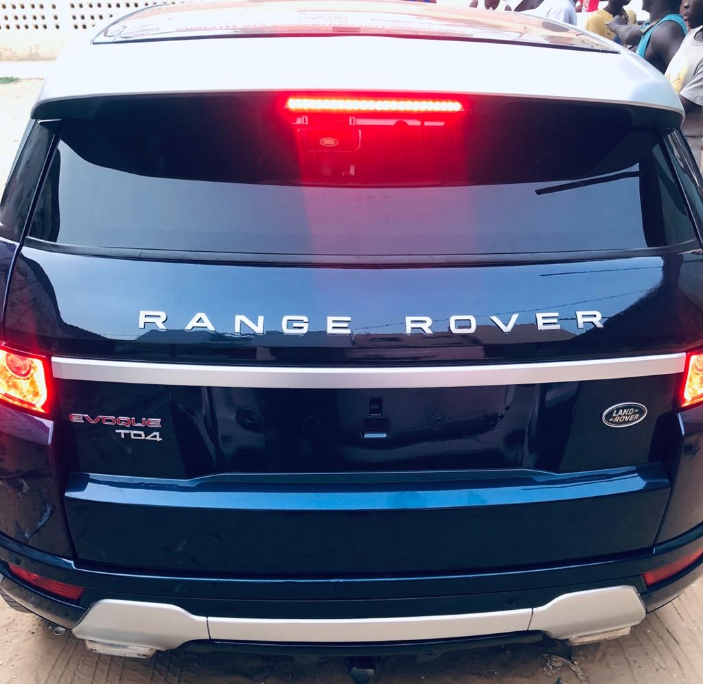 range rover évoque