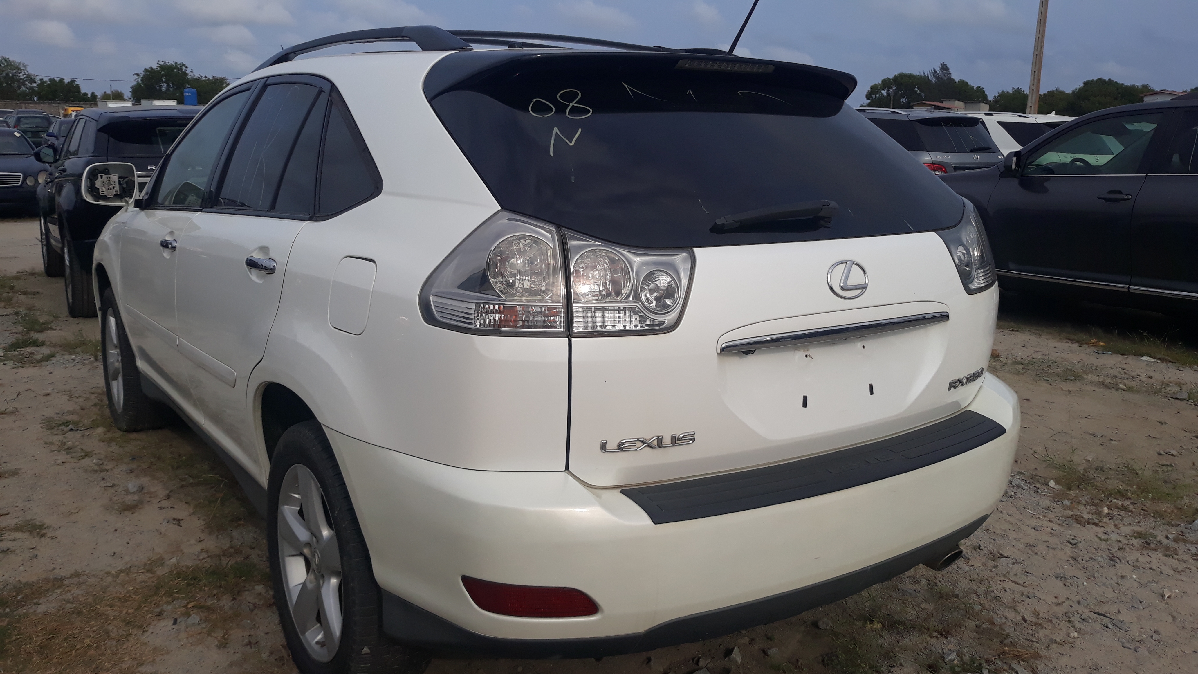 la ste TRANS-LAND VENTE de véhicules d'occasions au Bénin  lexus rx350