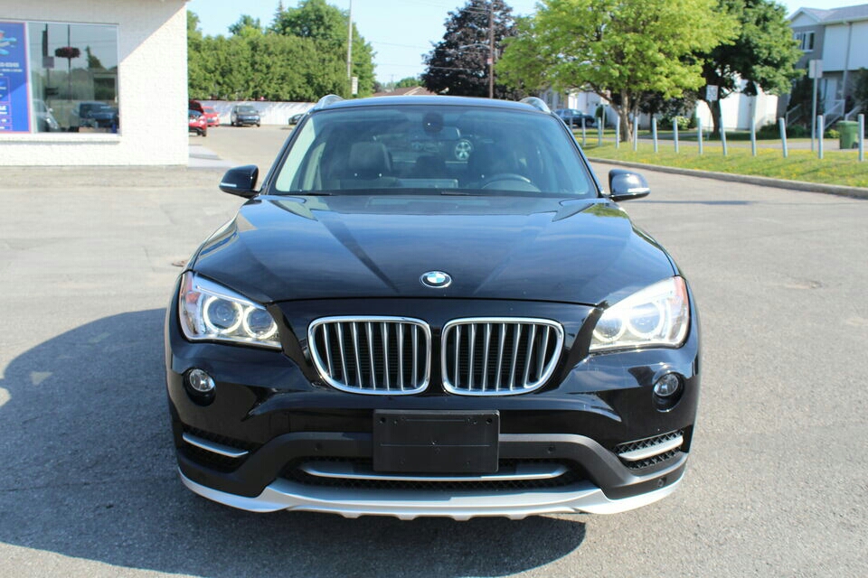 2015 BMW X1 X DRIVE/CUIR/TOITAutomatique essence ⛽ 💵💴💴 10.5 millions de Fcfa HORS DOUANE jusqu’au port 2015 BMW X1 X DRIVE/CUIR/TOITAutomatique essence ⛽ 💵💴💴 10.5 millions de Fcfa HORS DOUANE jusqu’au port