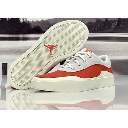 Jordan Wesboork Van's