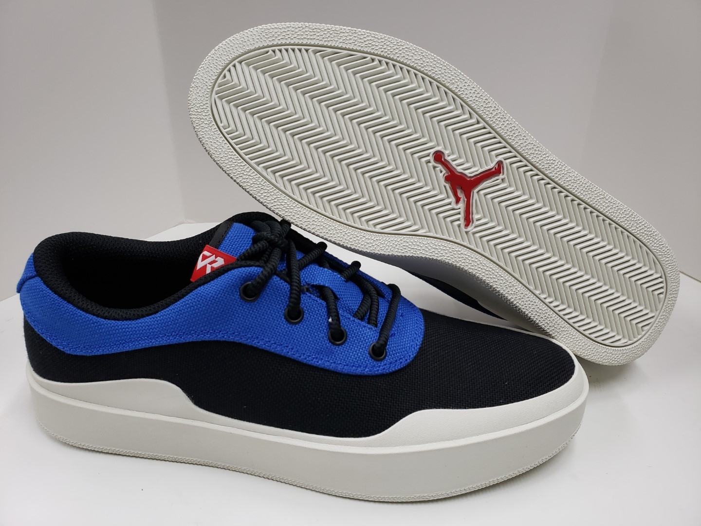 Jordan Wesboork Van's