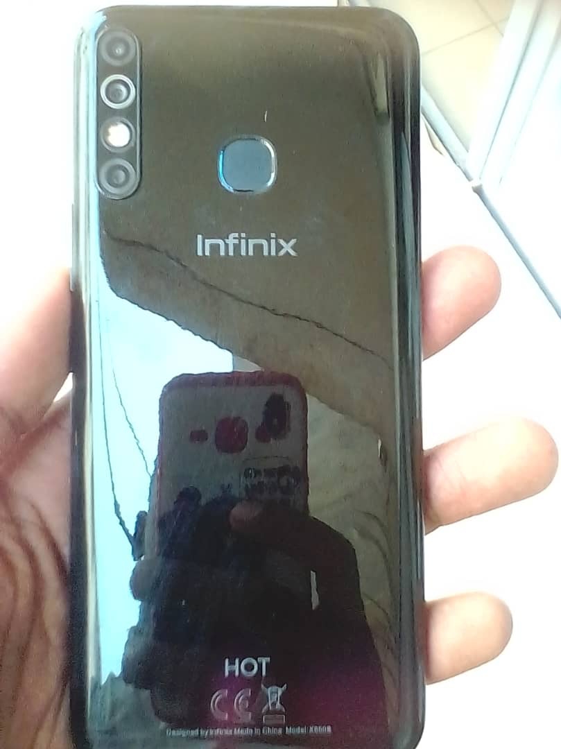 Infinix hot 8