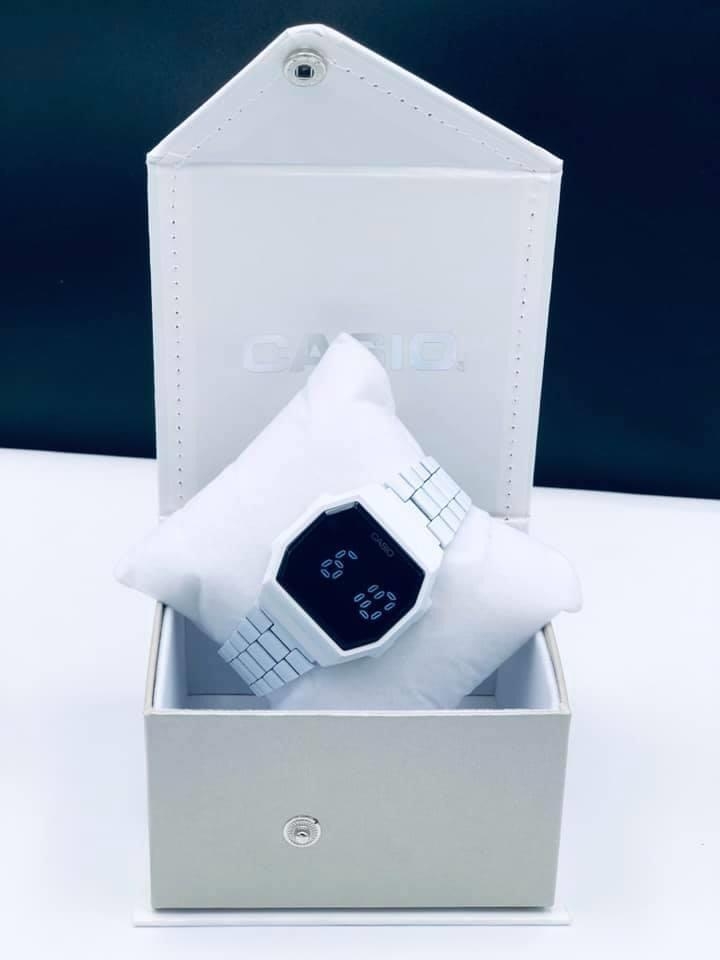 Montre Casio Tactile