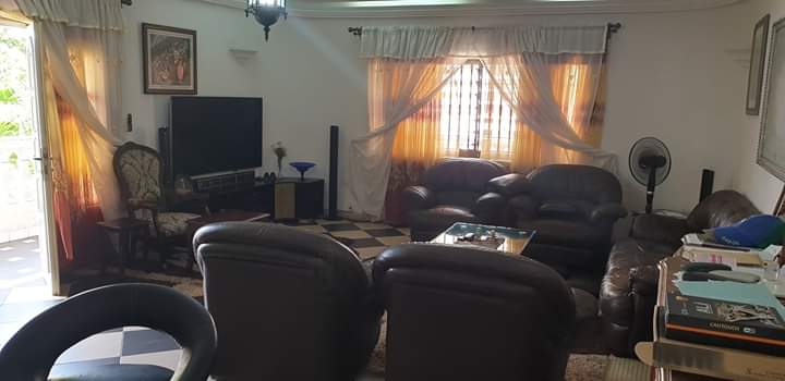 Villa sise à Akpakpa