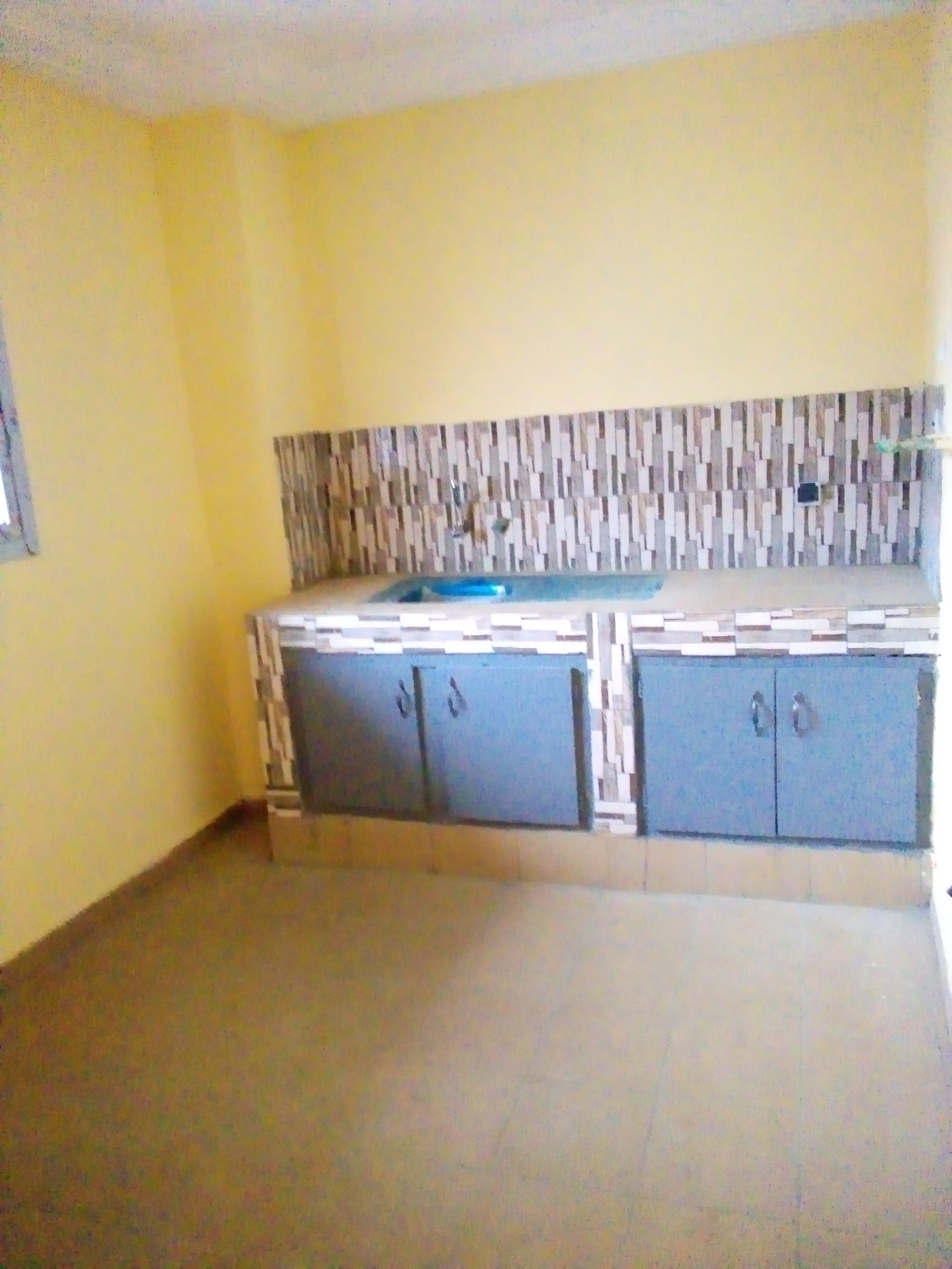 en location  3pieces à Faya nouveau gourdon