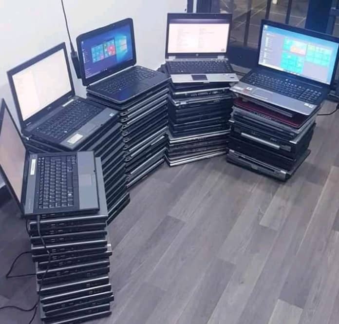 Laptop / Desktop Laptop / Desktop