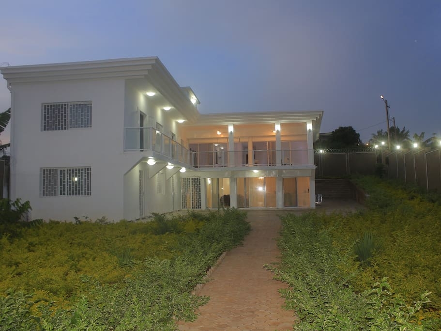 un service de vente de terrains maisons Newbusiness.benoit