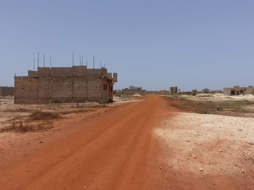 Terrain à la sicap keur massar