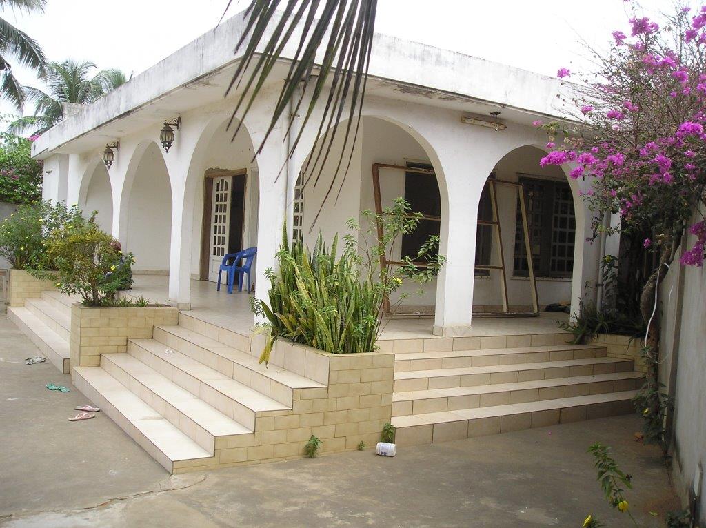 Villa 4 Pièces + Extension - Baguida Lomé