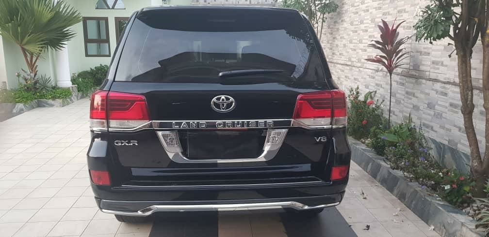 Toyota land cruiser 2019