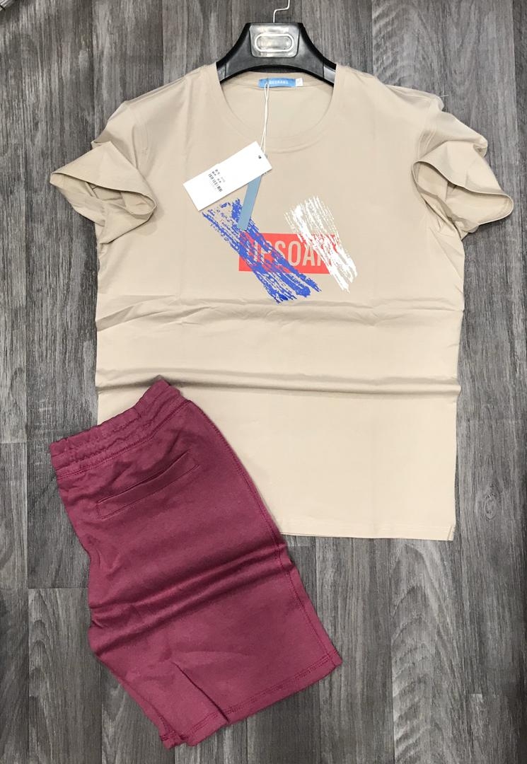 ensemble short et T shirt