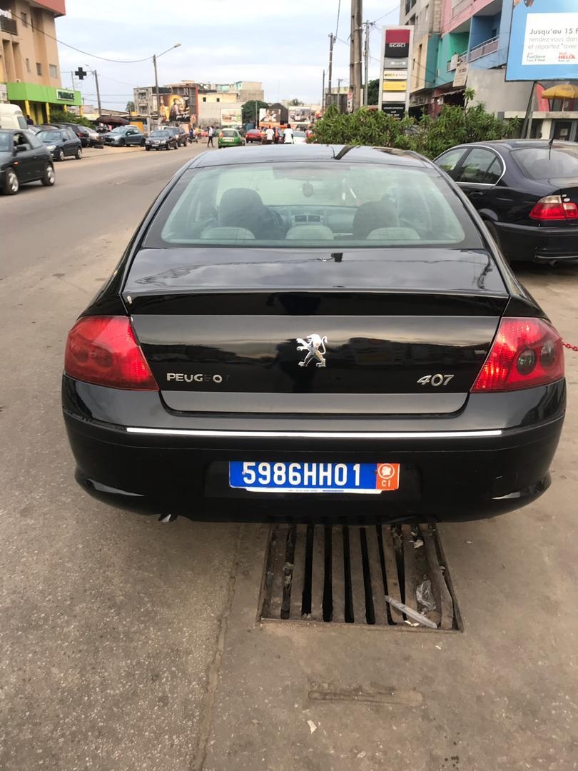 PEUGEOT 407 PHASE 2 ANNÉES 2006 AUTOMATIQUE IMPORTÉ RAPIIIIIIIIDE