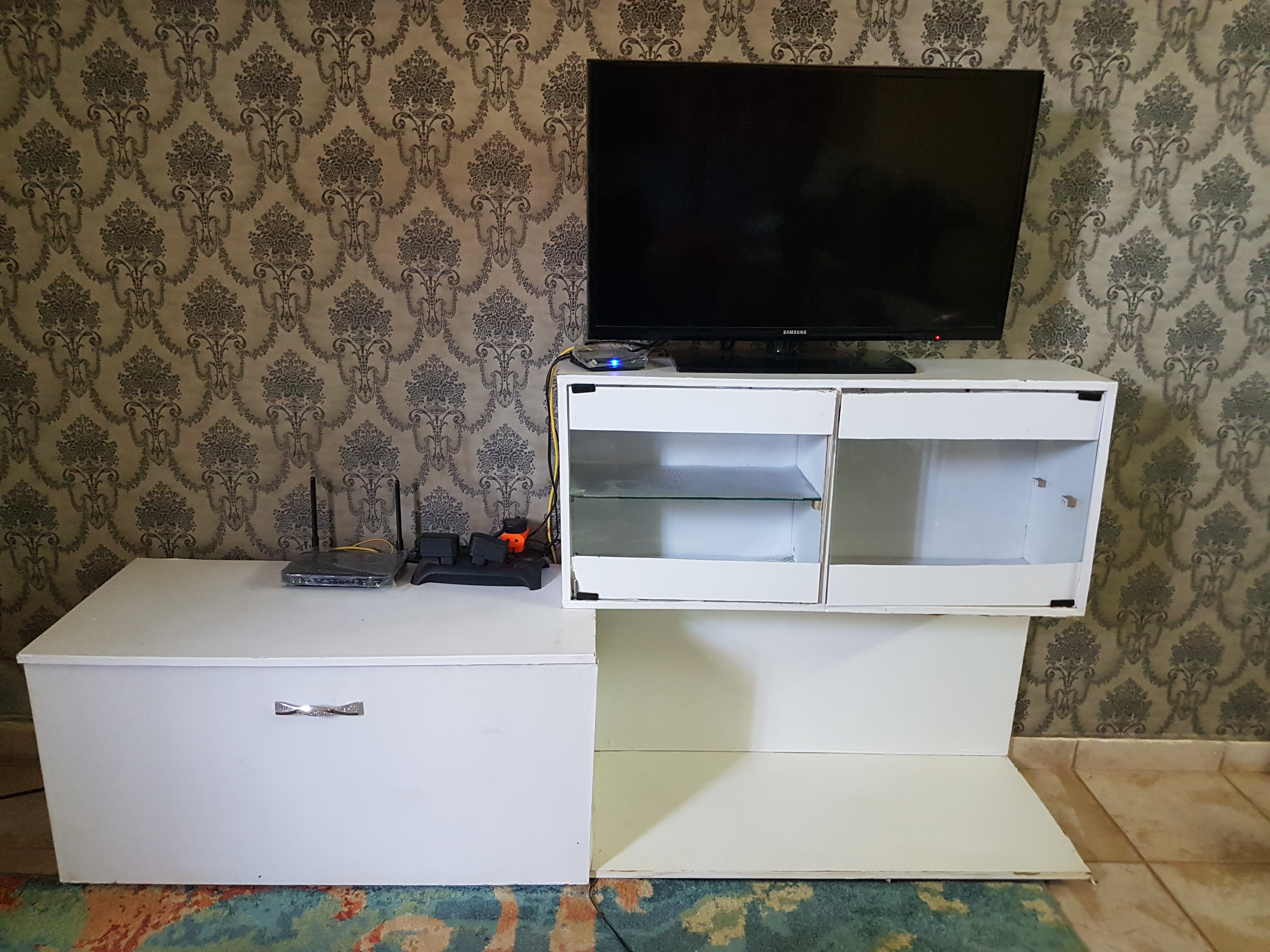 Meuble télé et rangements 3 pièces