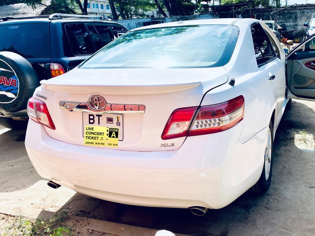 Camry xle 2010 BT