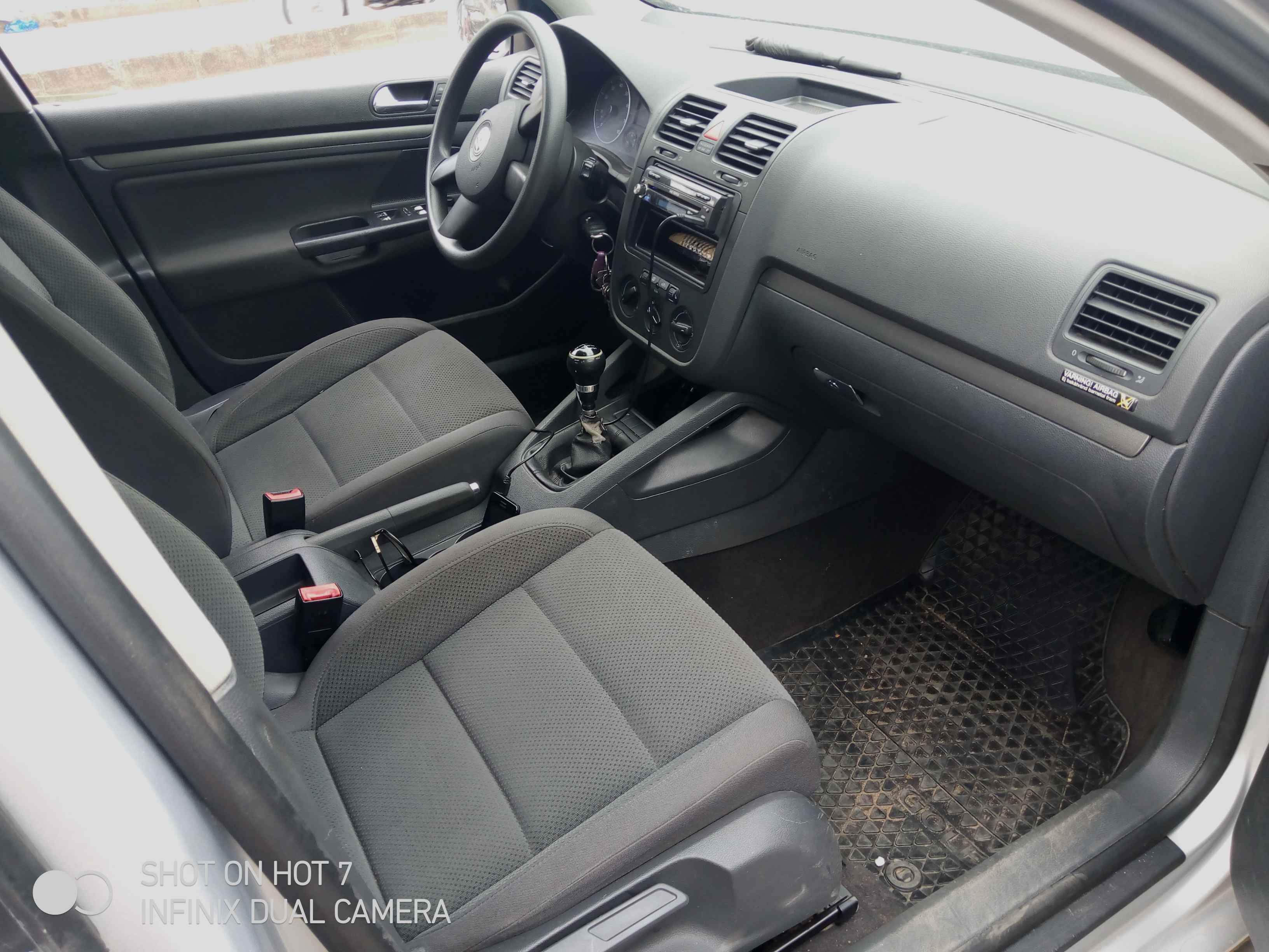 Golf 5 essence 1.6 Golf 5 essence 1.6