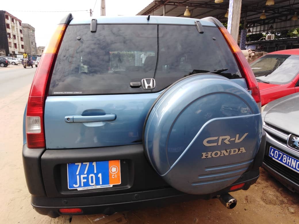UNE HONDA CRV2 BOITE AUTOMATIQUE