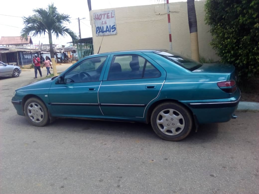 UNE PEUGEOT 406 PHASE 2 UNE PEUGEOT 406 PHASE 2