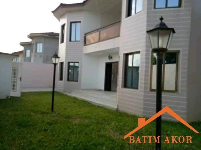 MAGNIFIQUE DUPLEX 8 PIÈCES HAUT STANDING EN VENTE MAGNIFIQUE DUPLEX 8 PIÈCES HAUT STANDING EN VENTE