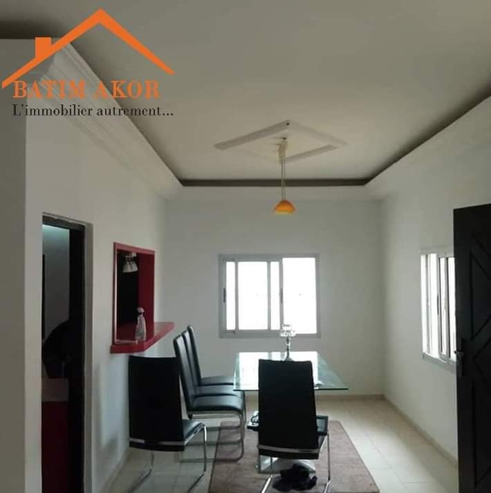 LOCATION UNE SPLENDIDE VILLA BASSE 5 PIÈCES HAUT STANDING