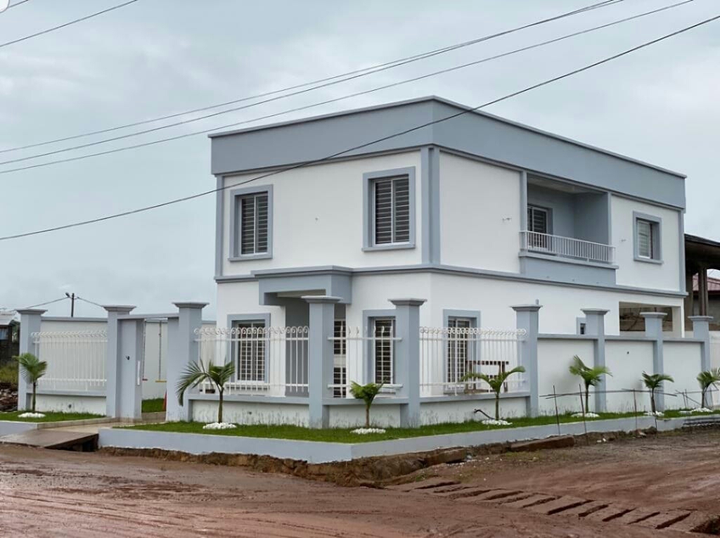 Duplex à vendre à DOUALA Cameroun à Yassa Duplex à vendre à DOUALA Cameroun à Yassa