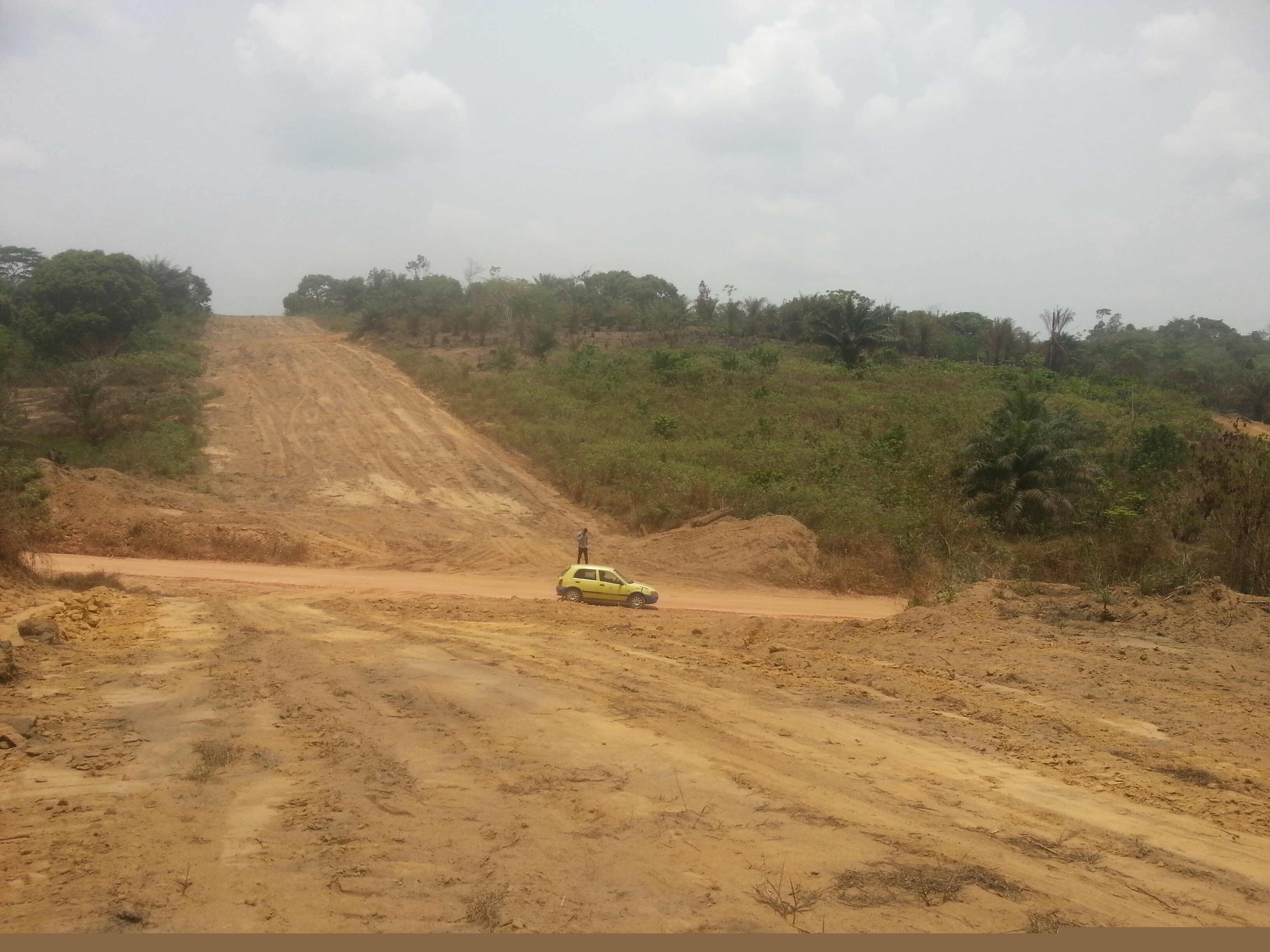 terrain titré à  vendre à  DOUALA Cameroun PK24