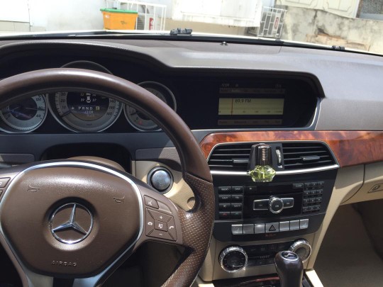 Mercedes-Benz C300 2012