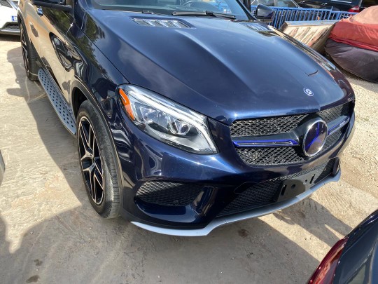 Mercedes-Benz GLE 43 2017 Mercedes-Benz GLE 43 2017