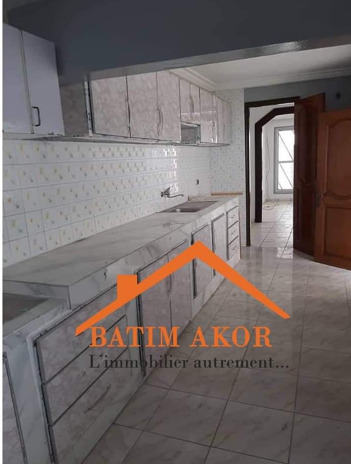 SPLENDIDE VILLA BASSE 5 PIÈCES HAUT STANDING EN LOCATION