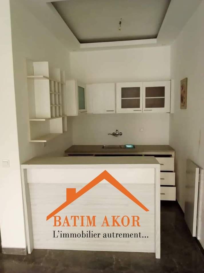 MAGNIFIQUE TRIPLEX 11 PIÈCES HAUT STANDING EN LOCATION