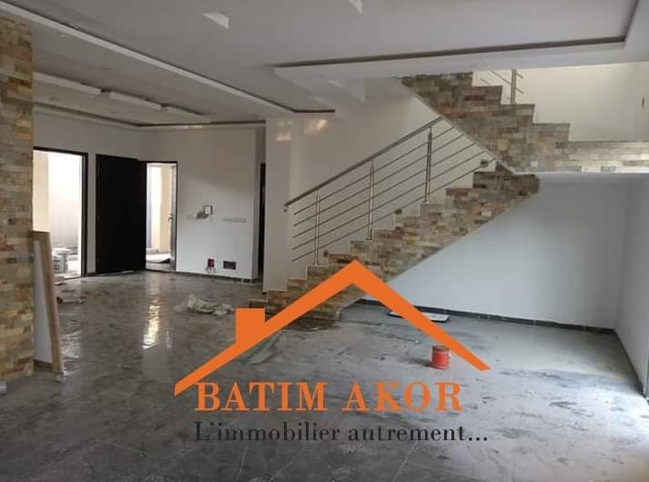 MAGNIFIQUE DUPLEX 6 PIÈCES HAUT STANDING EN VENTE