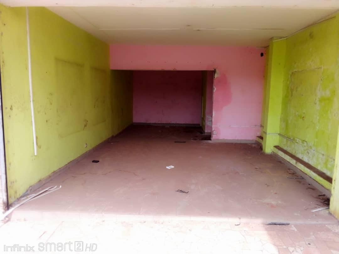 Location bureaux & commerces - Yaoundé Location bureaux & commerces - Yaoundé