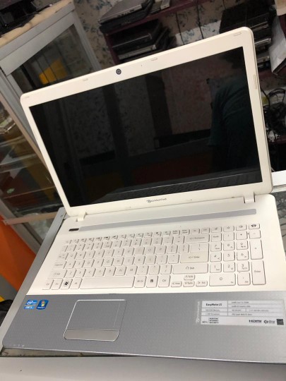 PC Packard Bell Core i3 PC Packard Bell Core i3