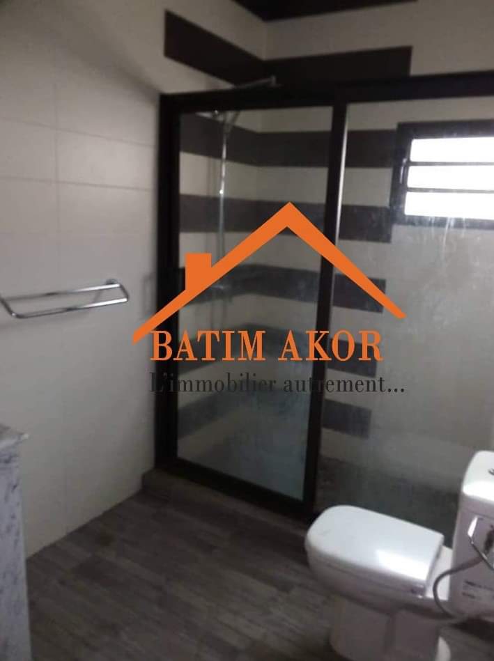 MAGNIFIQUE DUPLEX 5 PIÈCES HAUT STANDING EN LOCATION