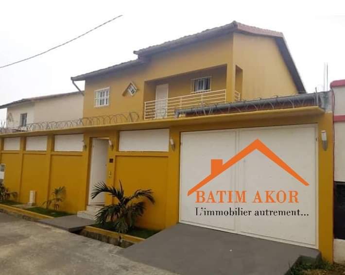 MAGNIFIQUE DUPLEX 5 PIÈCES HAUT STANDING EN LOCATION MAGNIFIQUE DUPLEX 5 PIÈCES HAUT STANDING EN LOCATION