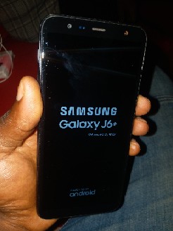 Samsung Galaxy J6 Plus