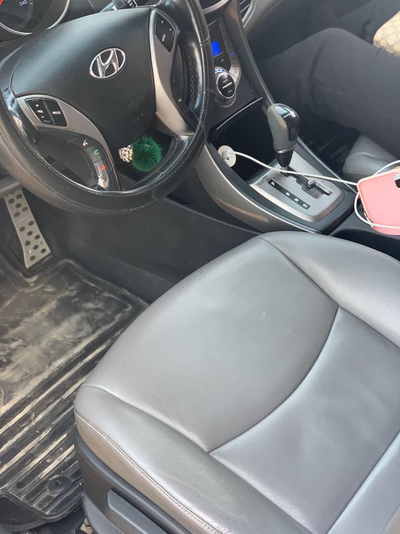 Hyundai Elantra 2013