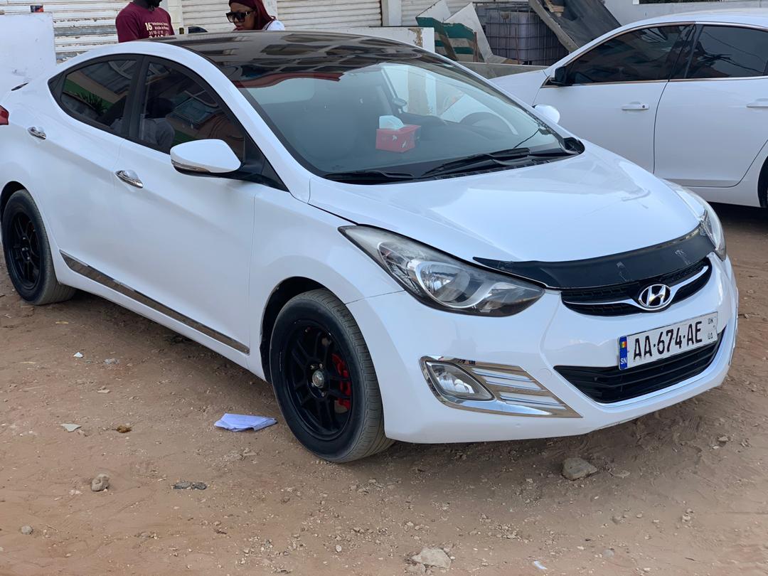 Hyundai Elantra 2013