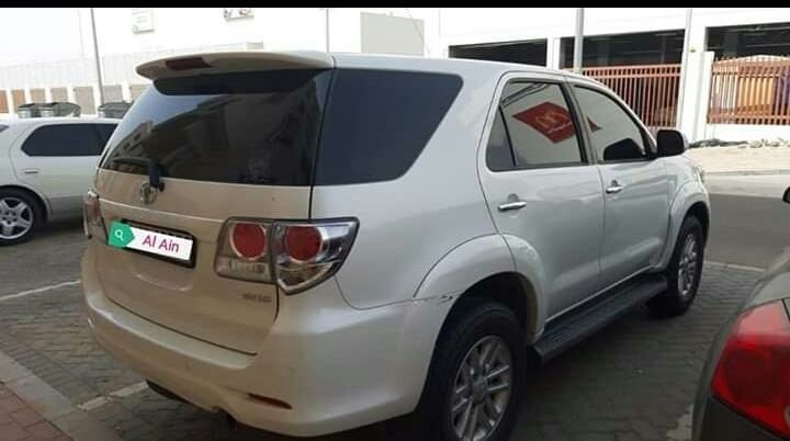 Toyota Fortuner 2014. Livraison sur commande