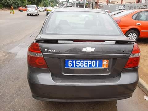 Chevrolet aveo année 2009 essence boîte manuelle EP