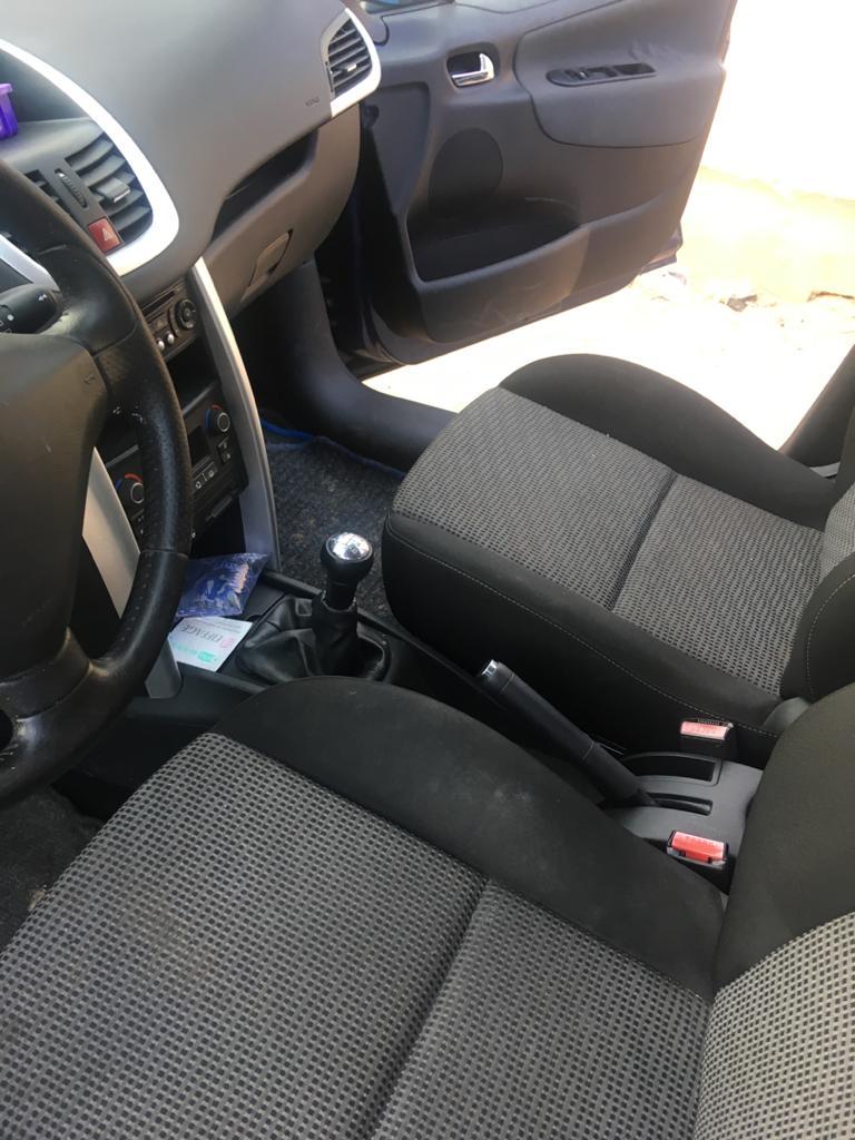 Peugeot 207 2011