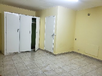 Location Studio 1 Pièce - Guégue