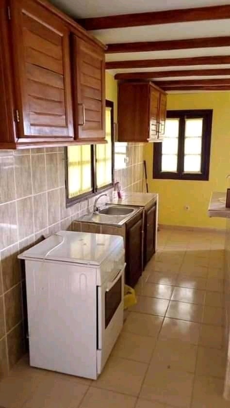 Location studio meublé - Owendo