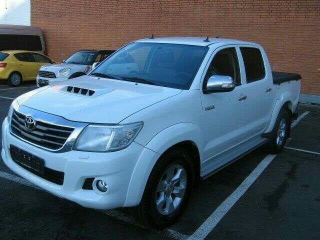 Toyota Hilux