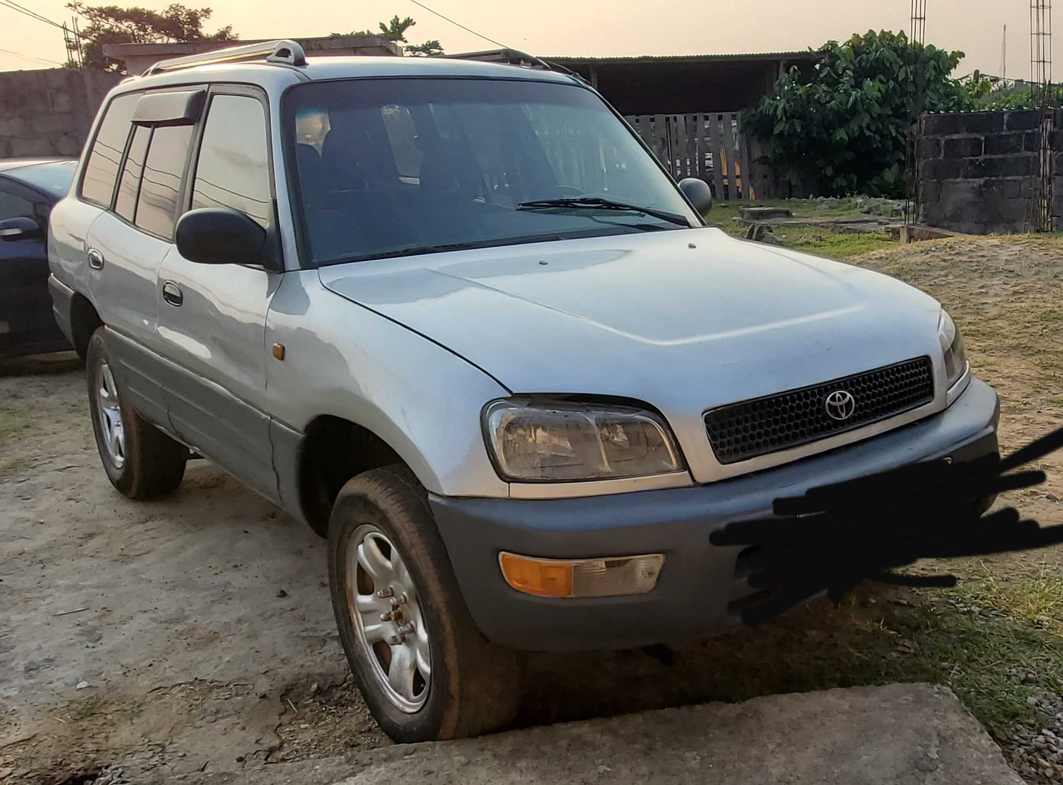 Toyota RAV4 1999 Toyota RAV4 1999