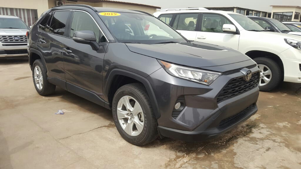 Toyota RAV4 2019. Déjà au port de Lomé