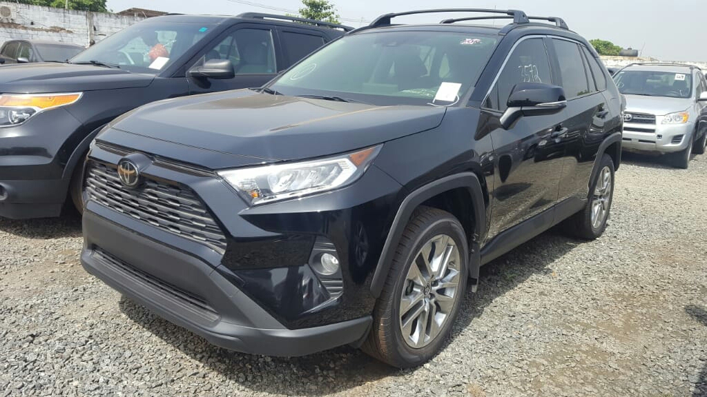 Toyota Rav4 annee 2019. Deja au port de Lome