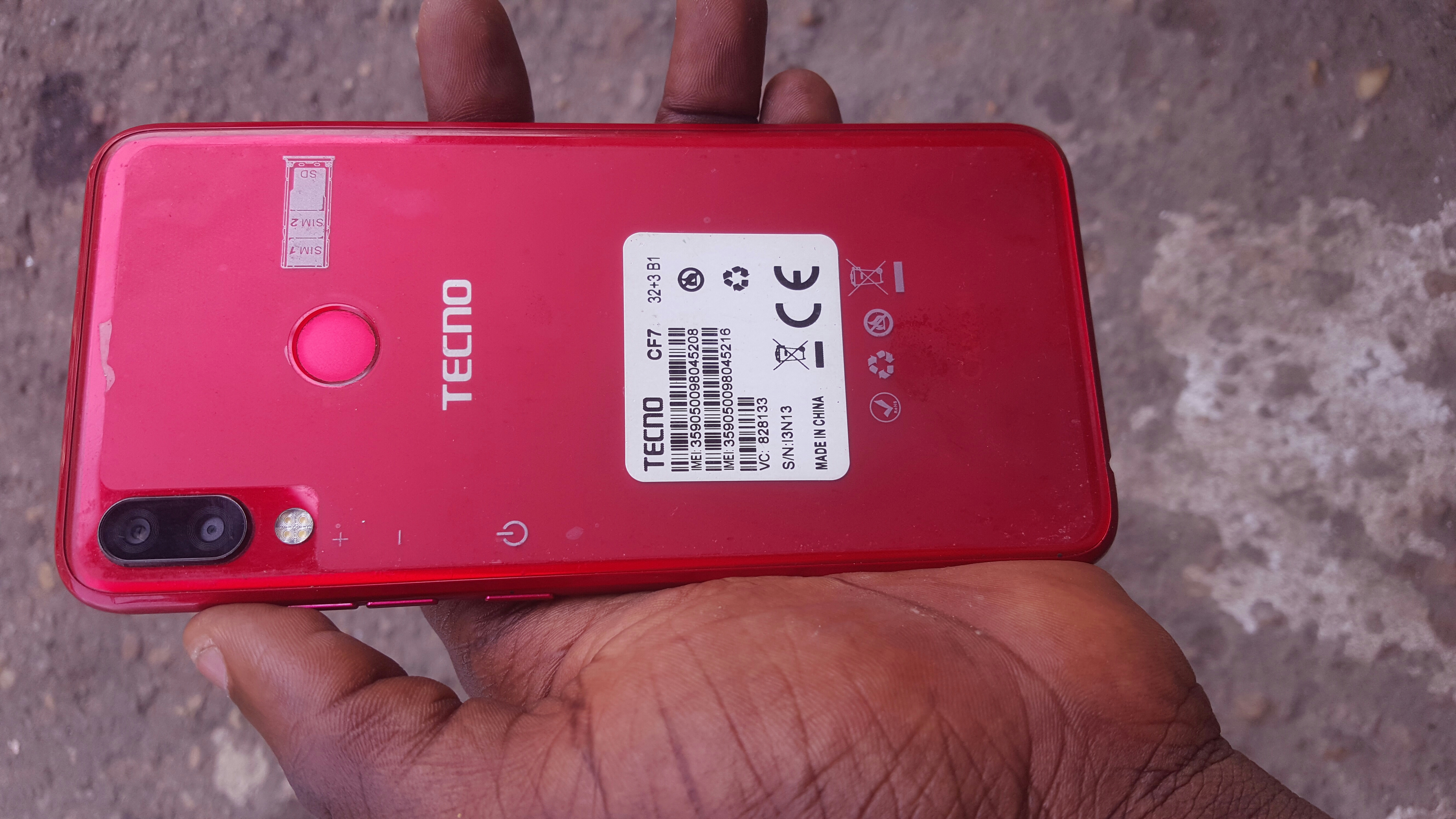 tecno camon 11 état très bon tecno camon 11 état très bon