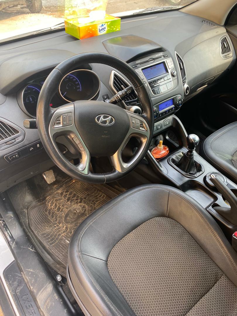 Hyundai ix35 année 2012 diesel boîte manuelle full option HH
